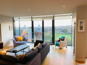 Quartermile Meadows View 2 Bedroom Apartment - with FREE Parking